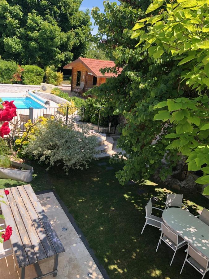 Le Rouge & Blanc Bed & Breakfast Saint-Maurice-le-Vieil Eksteriør bilde