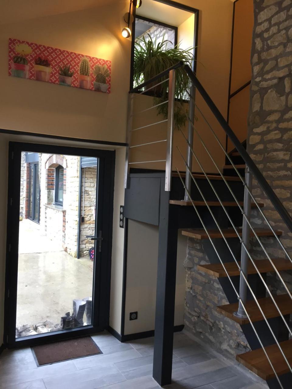 Le Rouge & Blanc Bed & Breakfast Saint-Maurice-le-Vieil Eksteriør bilde