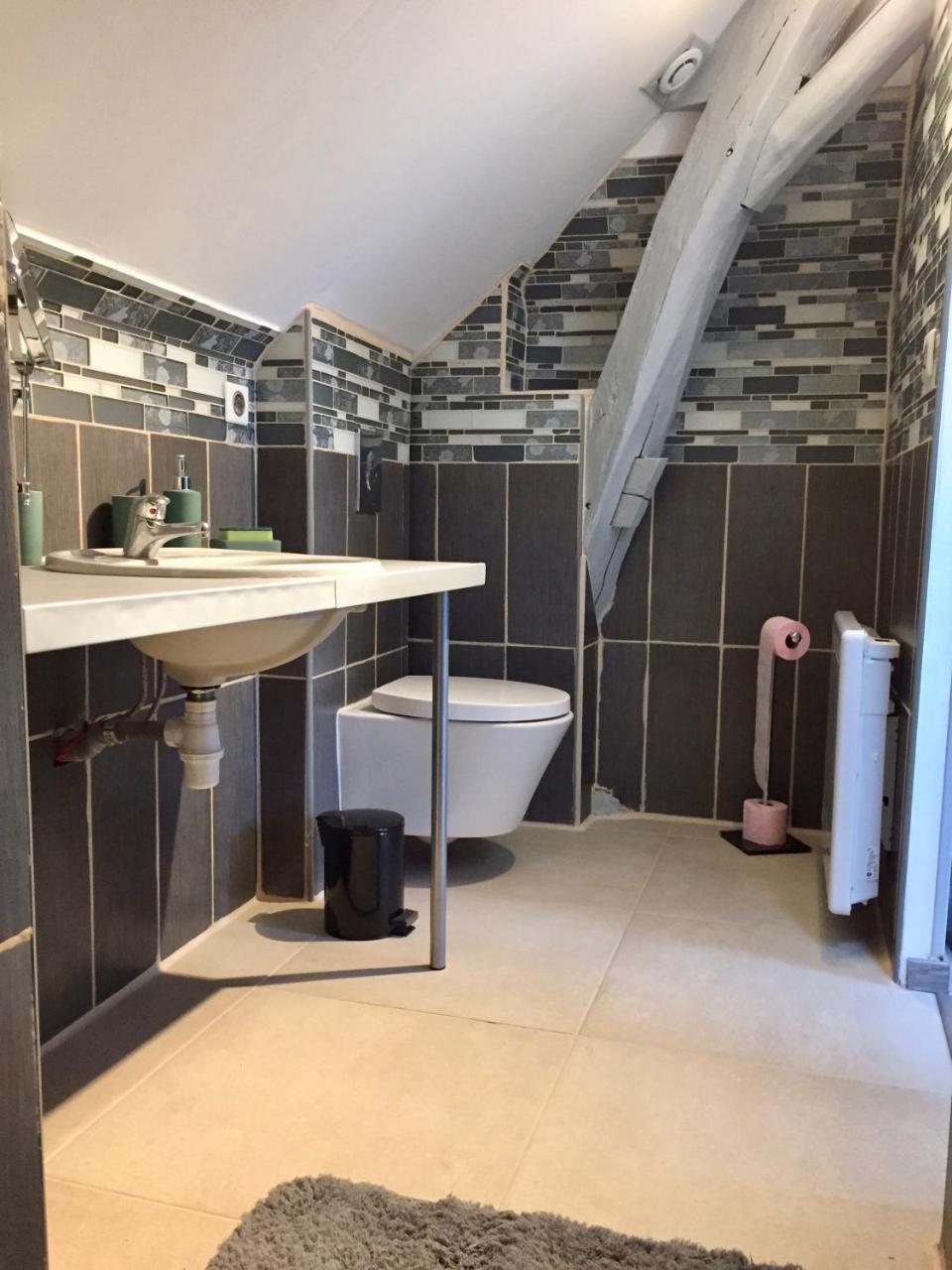 Le Rouge & Blanc Bed & Breakfast Saint-Maurice-le-Vieil Eksteriør bilde