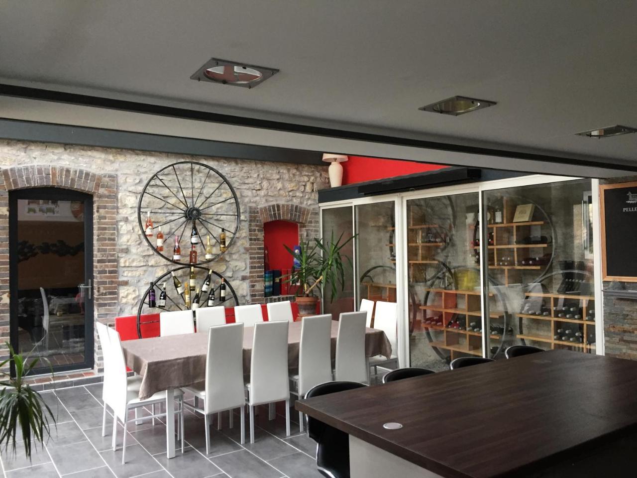 Le Rouge & Blanc Bed & Breakfast Saint-Maurice-le-Vieil Eksteriør bilde