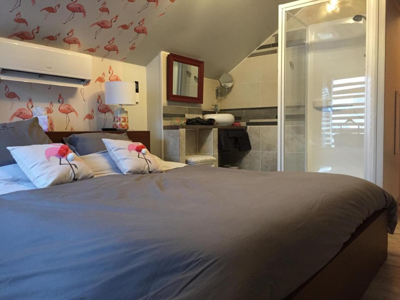 Le Rouge & Blanc Bed & Breakfast Saint-Maurice-le-Vieil Eksteriør bilde
